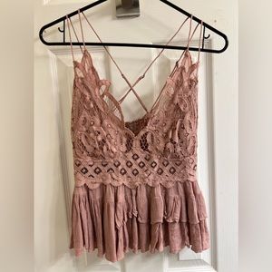 FREE PEOPLE TANK SIZE MEDIUM